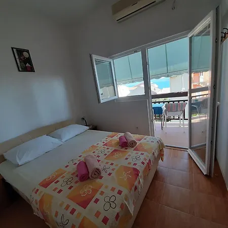 With Parking Space - Blato, Makarska - 23922 Apartment Zivogosce